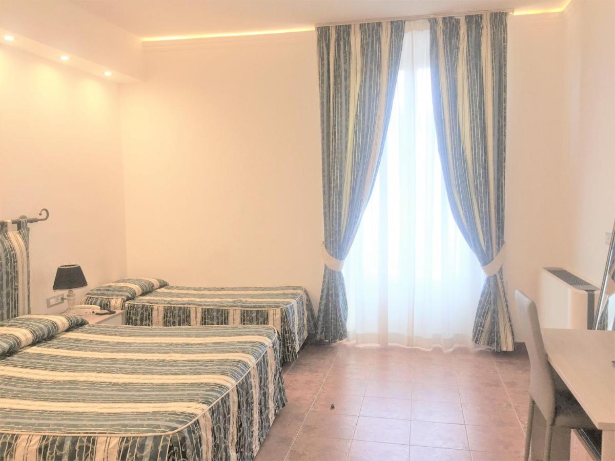Hotel Alinari Флоренція Екстер'єр фото