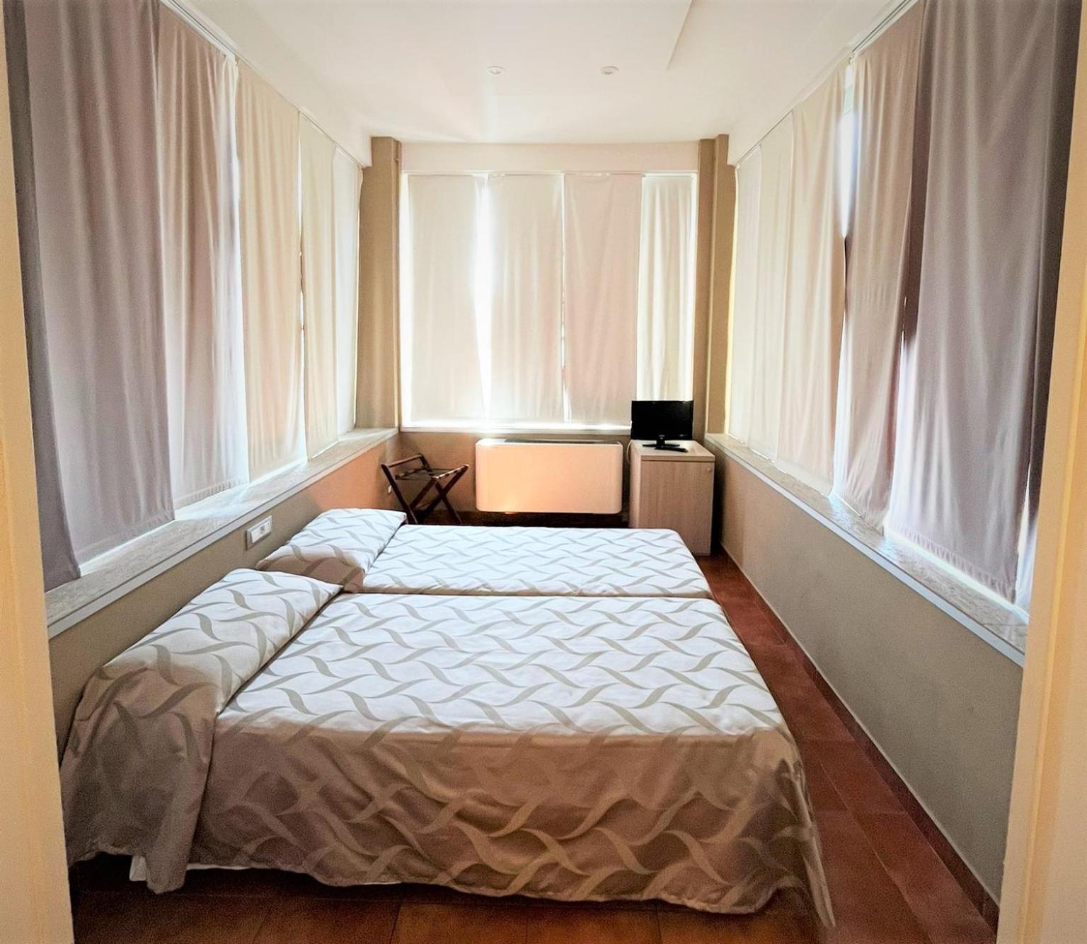 Hotel Alinari Флоренція Екстер'єр фото